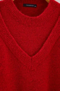 TRENDYOLMİLLA Red Soft textured Double Collar Knitwear Sweater - Image 6