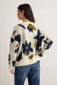 TRENDYOLMİLLA Ecru Floral Soft textured Knitwear Sweater - Image 4