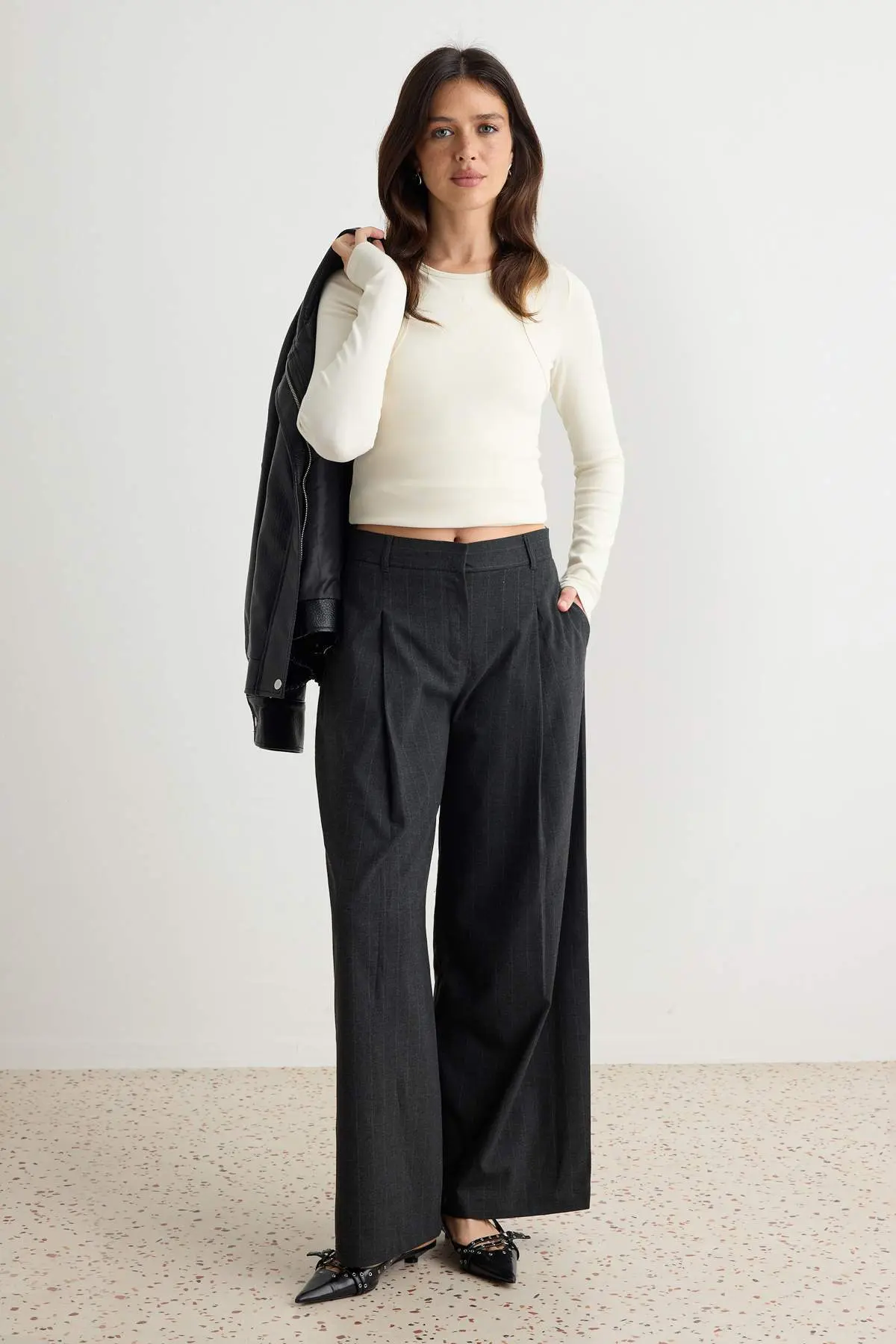 TWOAW27PL00048-ANTHRACITE_1