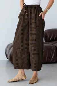 TRENDYOLMİLLA Checkered culotte Length Pants - Image 4