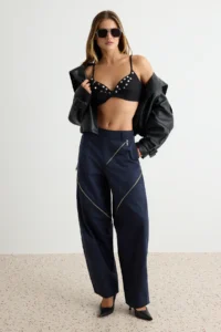 TRENDYOLMİLLA NAVY BLUE Zippered barrel Pattern Pants