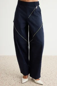 TRENDYOLMİLLA NAVY BLUE Zippered barrel Pattern Pants - Image 6
