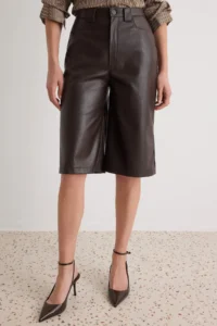 TRENDYOLMİLLA Brown Plain Pipe Both Capri Faux Leather Knitting Shorts & Bermuda - Image 3