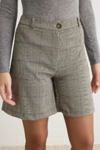 TRENDYOLMİLLA Multicolored Checkered Shorts & Bermuda - Image 3