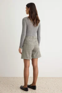 TRENDYOLMİLLA Multicolored Checkered Shorts & Bermuda - Image 4