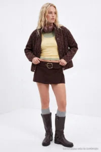 TRENDYOLMİLLA Brown Velvet Mini Shorts Skirt - Image 3