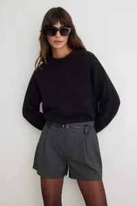 TRENDYOLMİLLA Anthracite Arched Shorts & Bermuda - Image 2