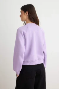 TRENDYOLMİLLA Wardrobe Essentials Lilac Thick Oversized/Wide Cut Knitting Sweatshirt with Fleece Inside - Image 4