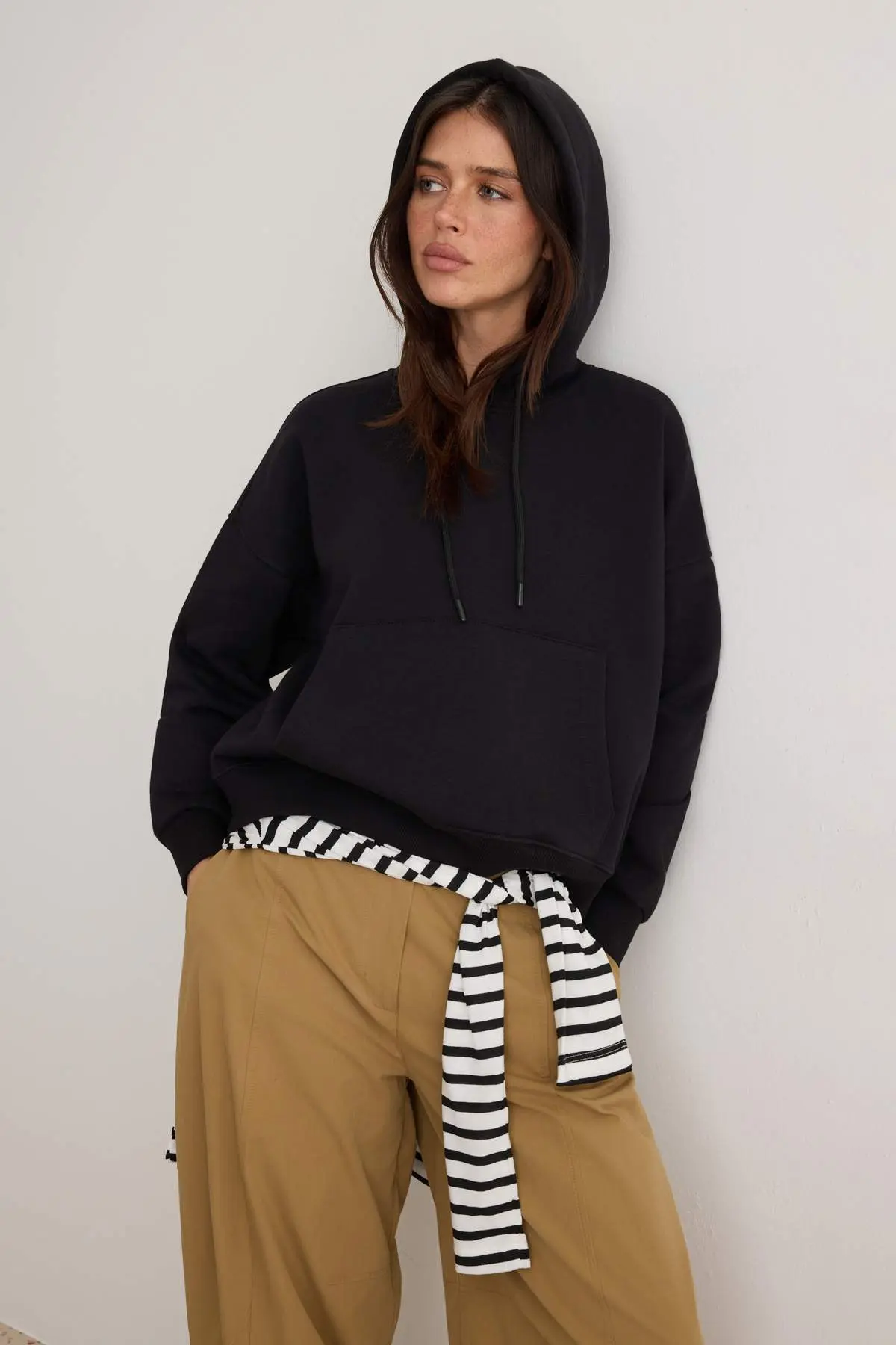 TWOAW27SW00140-BLACK_1