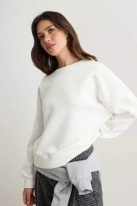 TRENDYOLMİLLA Ecru Thick Basic Oversized Crew Neck Knitting Sweatshirt with Fleece Inside