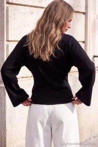 TRENDYOLMİLLA Black Waist Fitting Crew Neck Drop Sleeve Viskonlu Flexible Rib Knitting T-Shirt - Image 5