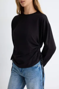 TRENDYOLMİLLA Black 100% Cotton Shirred Sides Regular Pattern Drop Sleeve Knitting T-Shirt - Image 3
