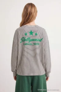 TRENDYOLMİLLA NAVY BLUE Striped Slogan Printed Oversized/Wide Cut Cotton Knitting T-Shirt - Image 6