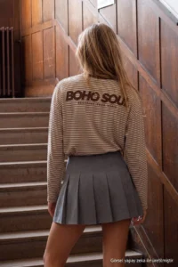 TRENDYOLMİLLA Brown Striped Front and Back Printed Oversized/Wide Cut Crew Neck Knitting T-Shirt - Image 4