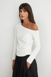 TRENDYOLMİLLA Ecru Cotton Boat Neck Regular Pattern Knitting T-Shirt - Image 2