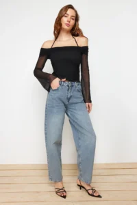 TRENDYOLMİLLA Black Flare Sleeve Binding Detailed Knitting Madonna Collar Blouse - Image 6