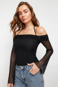 TRENDYOLMİLLA Black Flare Sleeve Binding Detailed Knitting Madonna Collar Blouse - Image 7