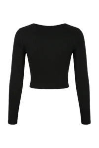 TRENDYOLMİLLA Black Fitted V-neck snaps Crop Soft Knitting Blouse - Image 6