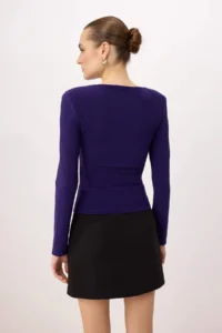 TRENDYOLMİLLA Purple Fitted Asymmetric Collar Long Sleeve Flexible Knitting Blouse - Image 4
