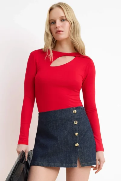 TWOSS26BZ00247-RED_1