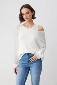 TRENDYOLMİLLA Wardrobe Essentials Ecru Boat Neck Oversized 2 Sets Tank Top-Blouse Knitwear Thin Blouse - Image 7