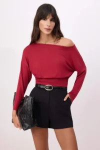 TRENDYOLMİLLA Red Fitted Boat Neck Long Sleeve Soft Knitting Blouse