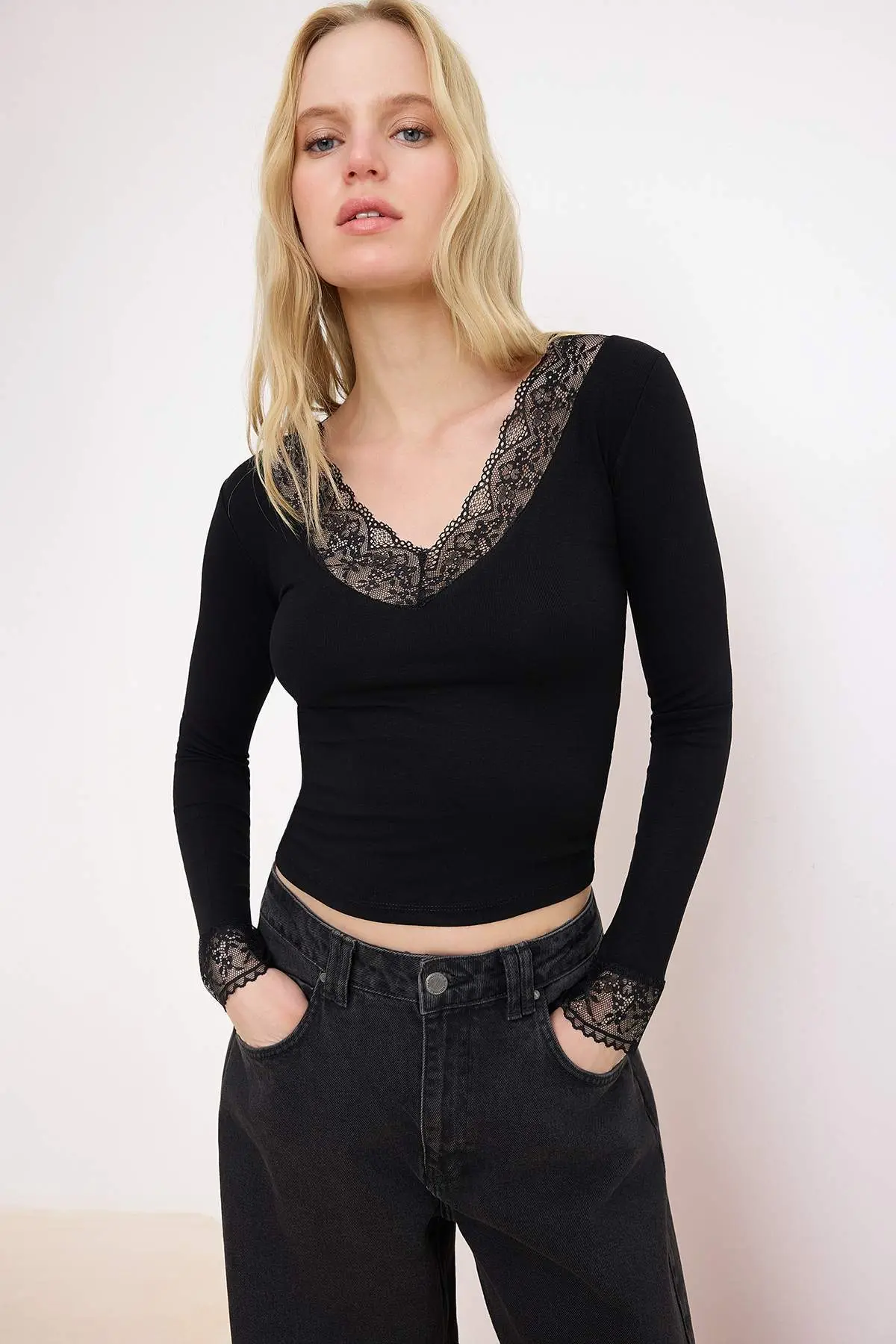 TWOSS26BZ00637-BLACK_1