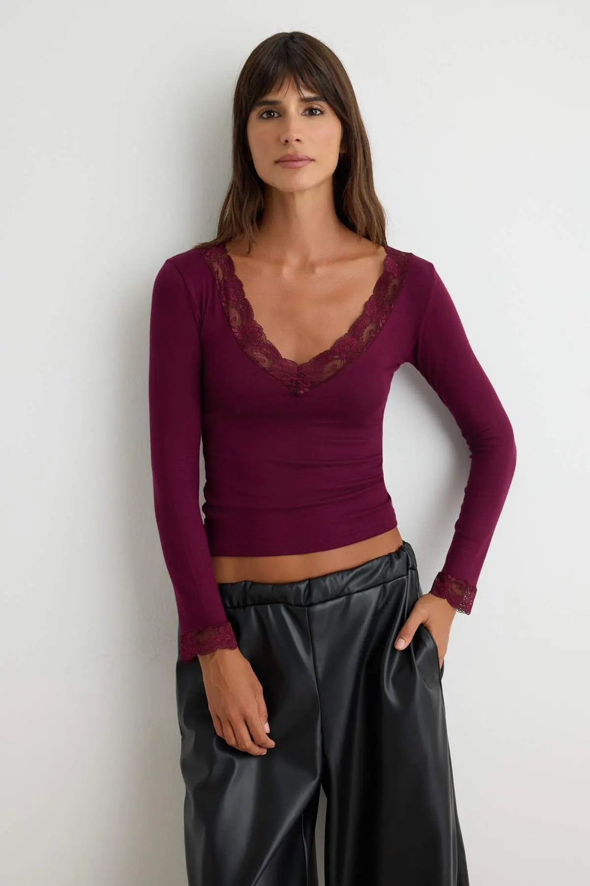 TWOSS26BZ00637-PLUM_1