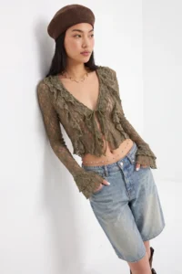 TRENDYOLMİLLA Khaki Fitted Front tied up with flywheel/Frilly Lace Knitting Blouse - Image 3