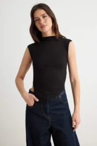 TRENDYOLMİLLA Black-Ecru-Burgundy 3 Sets Pack Fitted High Neck Knitting Blouse - Image 5