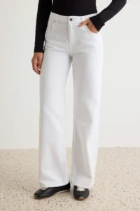 TRENDYOLMİLLA WHITE DRAPPY Regular Waist 100% Cotton LONG Length Wide Leg jeans - Image 3