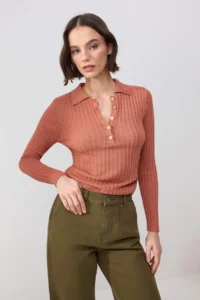 TRENDYOLMİLLA Wardrobe Essentials Brick Red Ribbed Polo Shirt Collar Thin Knitwear Sweater - Image 3
