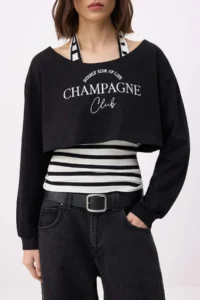 TRENDYOLMİLLA Black 2 Sets Embroidered Asymmetric Collar Long Sleeve Crop Knitting T-Shirt - Image 3
