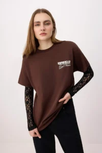 TRENDYOLMİLLA Brown Slogan Oversized/Wide Pattern Lace Detailed LONG 100% Cotton Knitting T-Shirt - Image 7