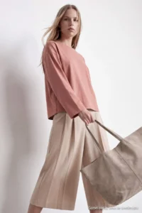 TRENDYOLMİLLA Salmon Plain Oversized/Wide Pattern Cotton Basic Knitting T-Shirt - Image 2