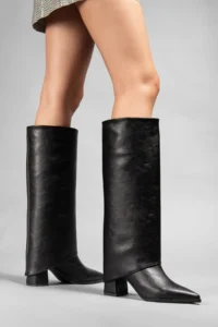 camaiore Black Boots Removable Gaiter Detailed Pointed Toe Zipper Boots - Image 4