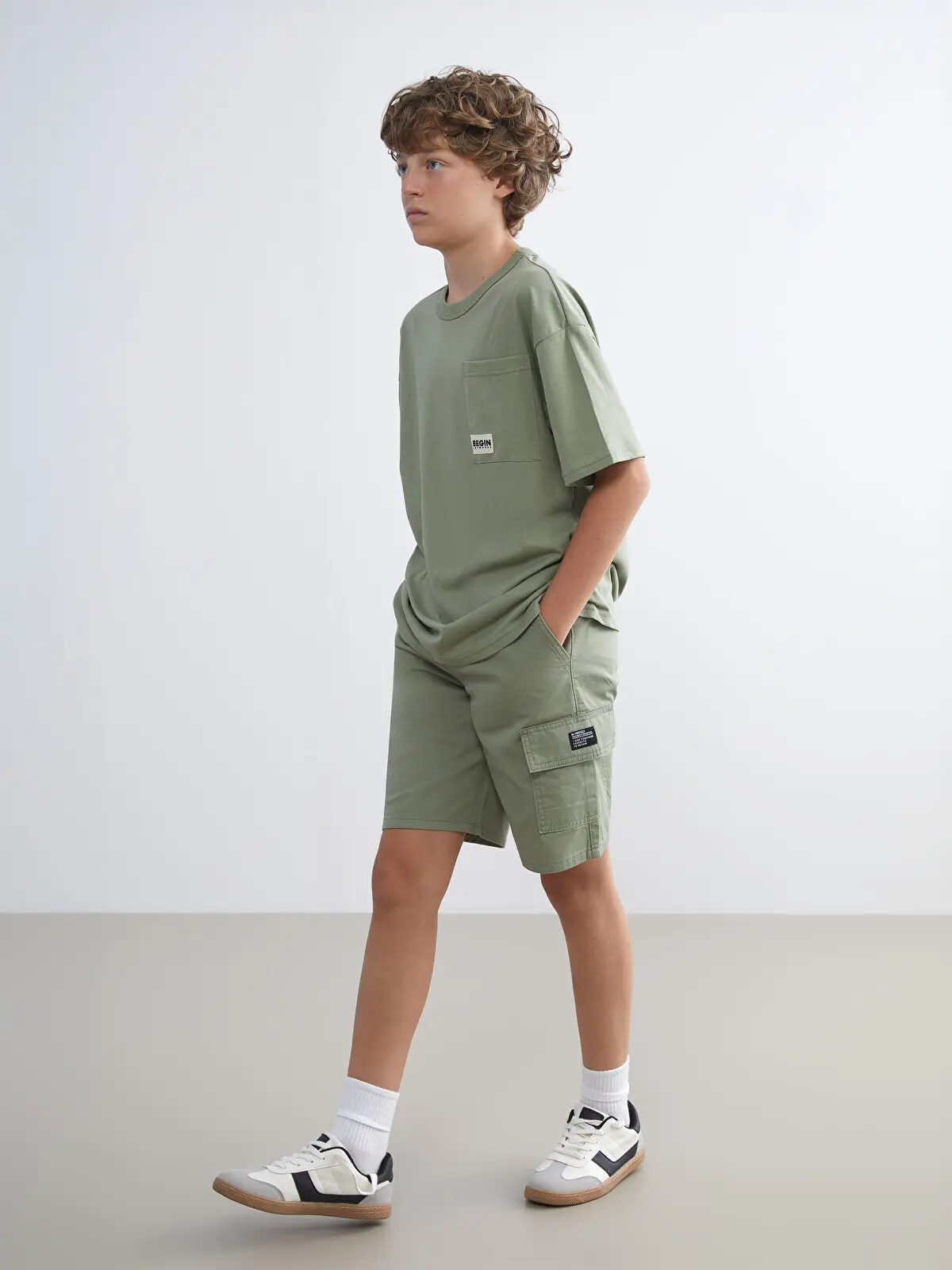 W51868Z4-GUY_1 LCW Kids Green Elastic Waist Boys' Cargo Shorts - Image 1