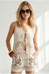 Olalook Women Stone lace Detailed Fisto Vest - Image 4