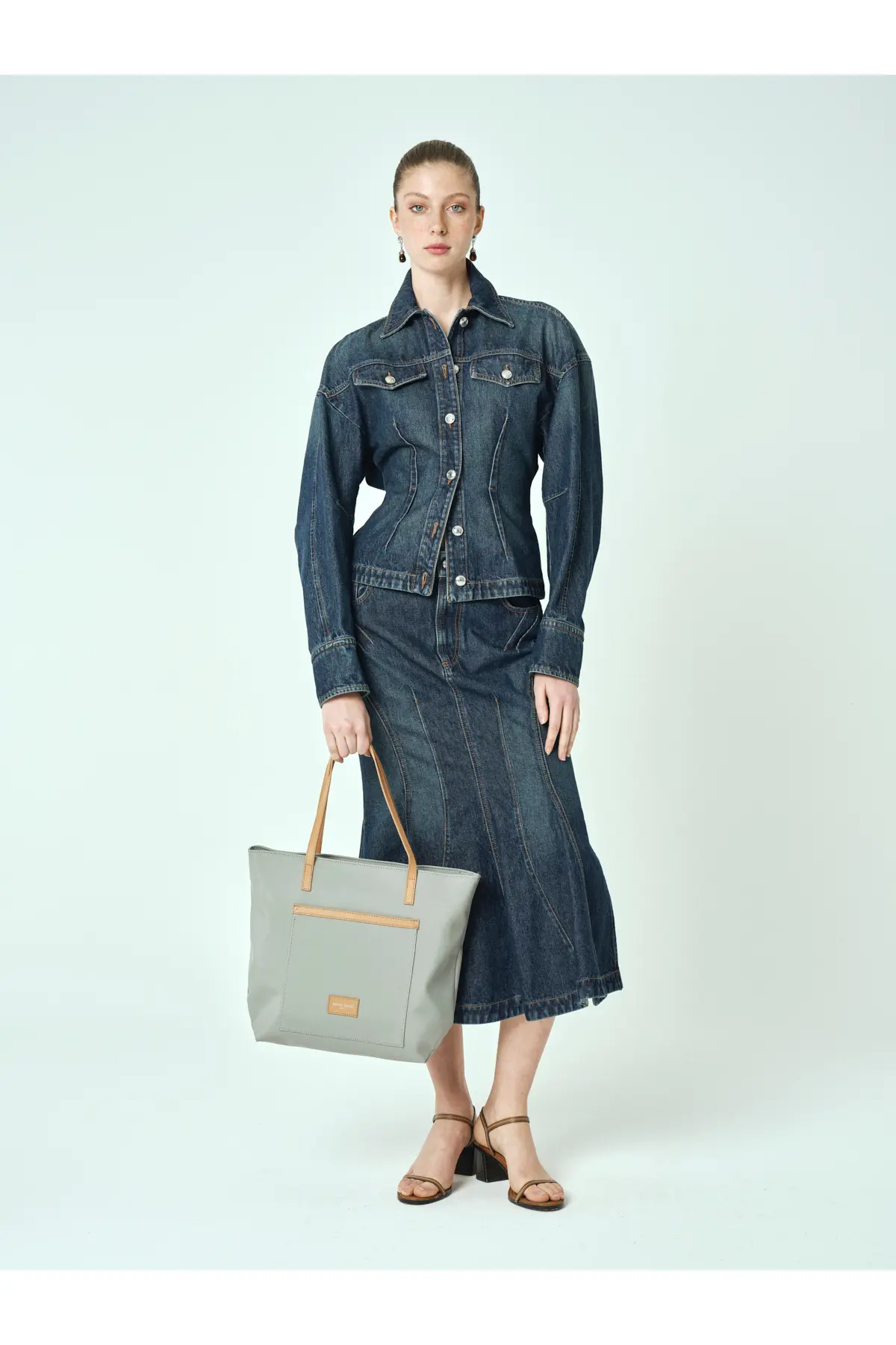 05po25y1896-GRAY_1
