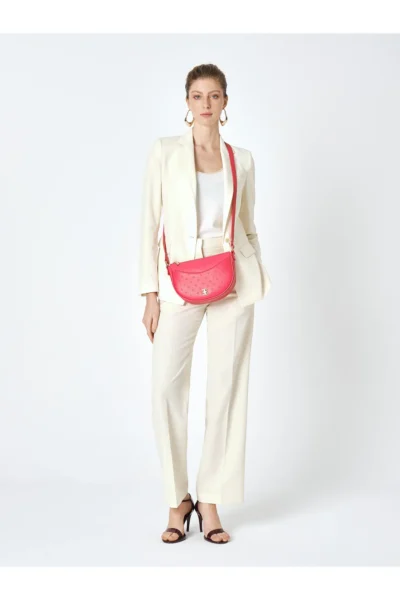 05po25y2000-FUCHSIA_1