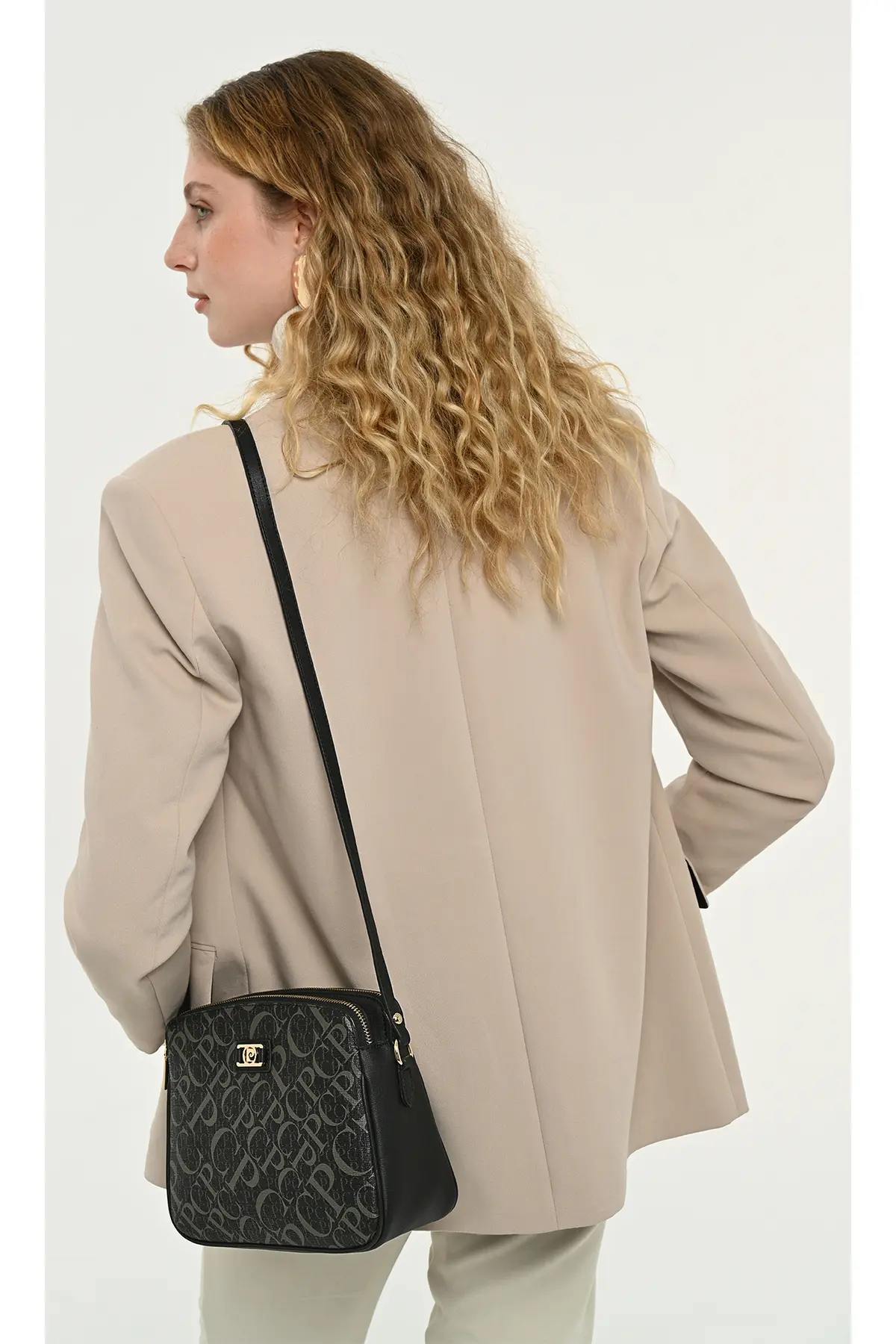 05po25y2518-BLACK_1