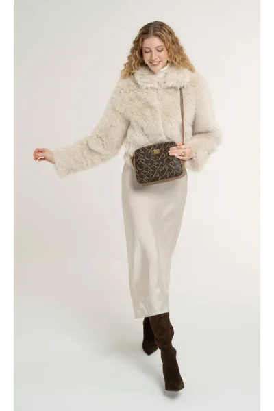 05po25y2518-BROWN_1