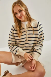 Bianco Lucci Women's Ecru Navy Blue Buttonhole Crew Neck Striped Knitwear Sweater - Image 2