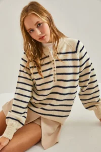 Bianco Lucci Women's Ecru Navy Blue Buttonhole Crew Neck Striped Knitwear Sweater - Image 4