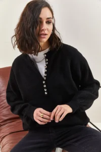 Bianco Lucci Women's Matte Black Buttonhole Crew Neck Striped Knitwear Sweater - Image 3