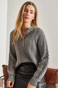 Bianco Lucci Women's Anthracite Braided Buttoned Knitwear Sweater - Image 5