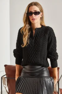 Bianco Lucci Women's Black Braided Buttoned Knitwear Sweater - Image 4