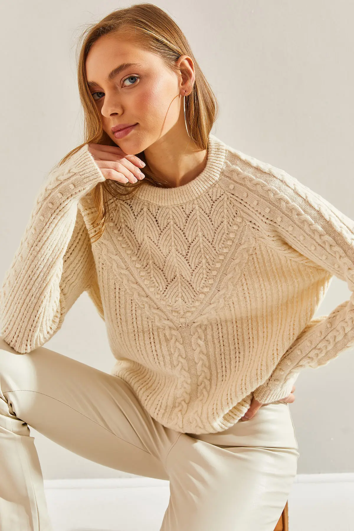20234261-CREAM_1