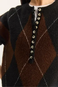 Bianco Lucci Women's Black Brown 11 Buttons Diamond Patterned Basic Knitwear Sweater - Image 7
