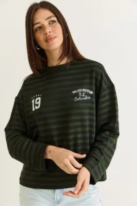 Bianco Lucci Women's Green-Black Striped Digital Print Detailed Oversize Long Sleeve T-Shirt 925 - Image 4